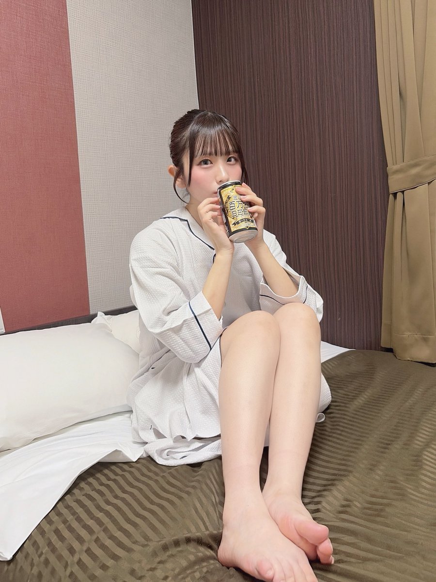 ochapa_yuna2's tweet photo. 一緒に晩酌してくれる..？❤︎⸝⸝ https://t.co/WHhapR2Uqw