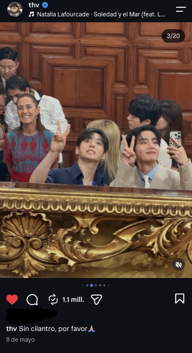 agsthvpe's tweet photo. Borra tu nacada Taehyung, que no ves que en otros países también comen eso JAJAJAJAJSJSKAHFKSJE, además les dijo palabras DE SU PAÍS y siguen peleando por el picante y el cilantro😭 https://t.co/ESJFLgU0Zj
