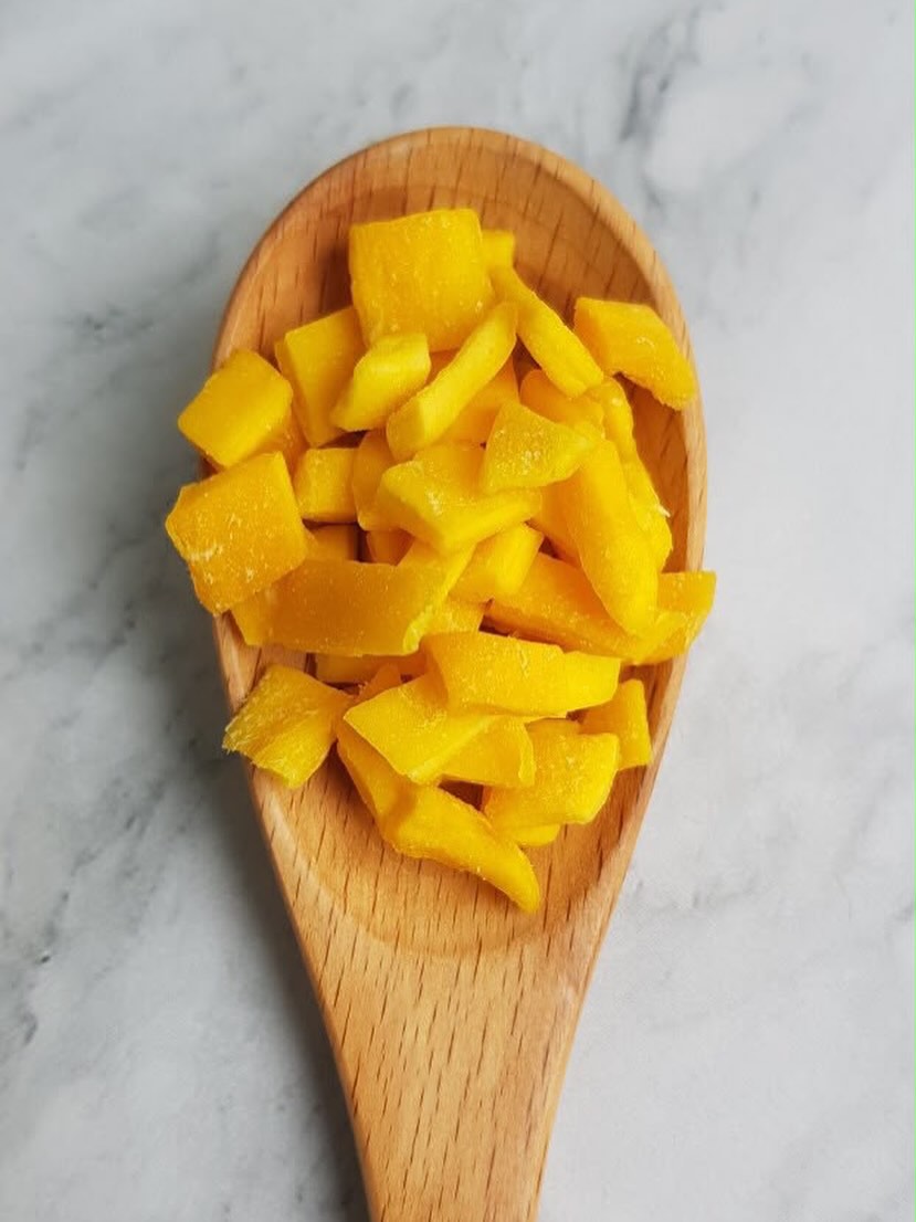 jeanhernandesz's tweet photo. Pre-Cut, Perfection” mango bites: tender, uniform, snack-size pieces with zero prep and zero mess. Perfect for your desk, commute, or kids. Stop fighting your snacks. Upgrade to the perfect bite. https://t.co/SQFCUFZ1Ue