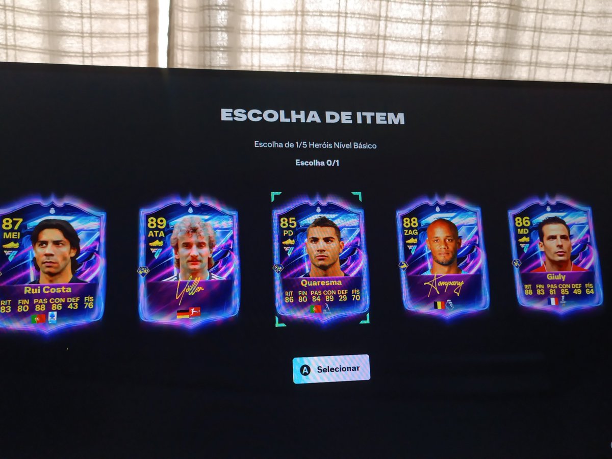 maiconfrancis16's tweet photo. Com muita luta cheguei no nível 10 da galeria os vídeos do @VovinhoFUT e o posto aqui no x do @OverbeckGaming  ajudaram demais. Quem vcs pegariam, aqui acho que e kompany https://t.co/byHW3o1xbg