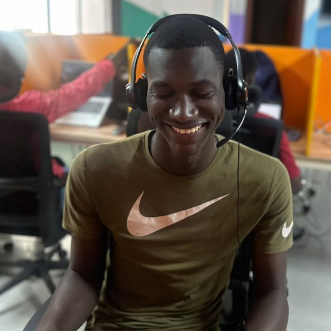 JumiaSN's tweet photo. Parce que votre satisfaction vaut toujours ce pas de plus !

Du 5 au 9 octobre, c’est la Semaine Internationale du Service Clients sous le thème « The Extra Mile ».

MERCI À nos équipes support et à nos clients 💙
@Jumia_Group https://t.co/9xQHf4FMMH