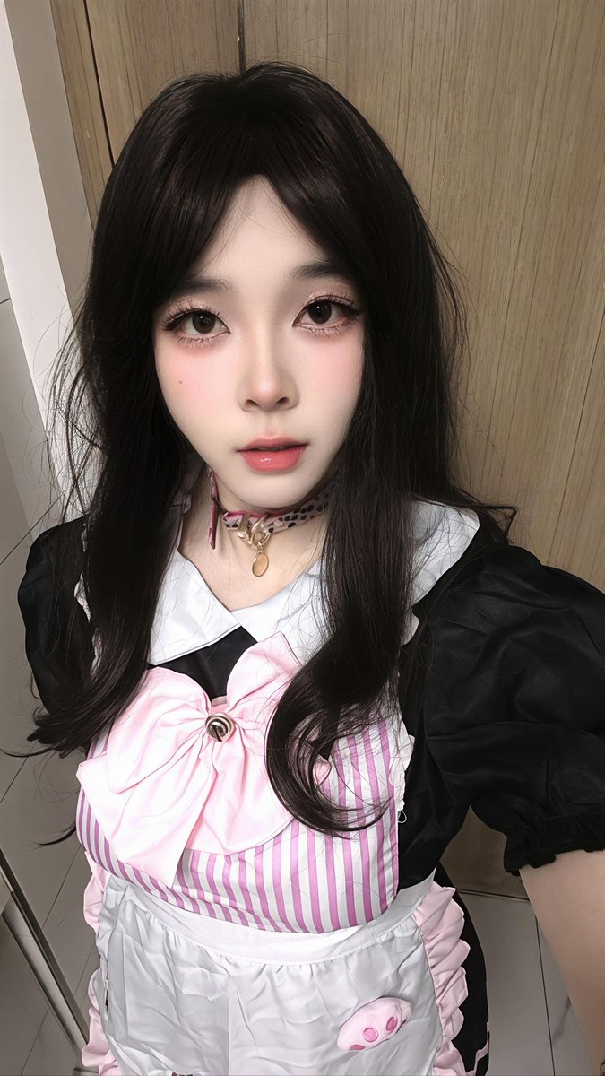 cdxy0's tweet photo. 戴着平板锁哦 https://t.co/9GgQ3tqAa6