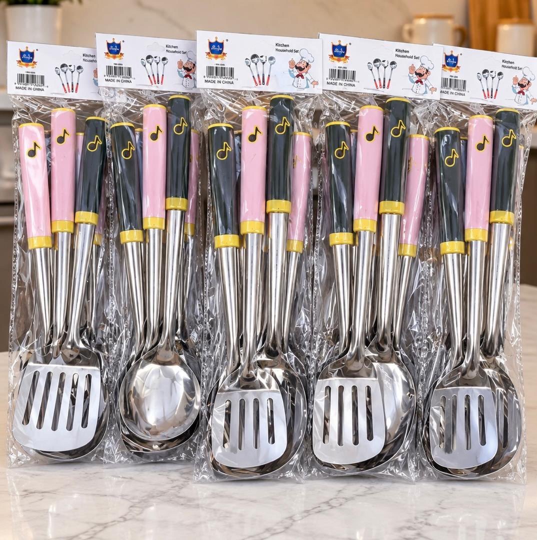FatimaAkanbi's tweet photo. 4 pcs stainless steel cooking utensil set 
7k/set

Shop 22, new complex beside CBN, opposite Civil Defence office, Ilorin. We deliver nationwide. #kitchentoolsng https://t.co/udzHam4EU7