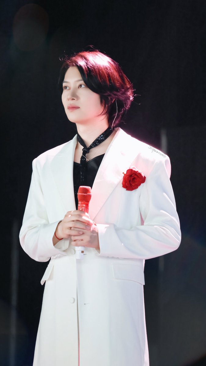 Ssspecial1004's tweet photo. 261003 [1983] 83z Fancon in Kaohsiung

聽著你的心跳 像是一首旋律
@special1004
#leeteuk #이특 #박정수  
#heechul #希澈 #김희철
#83line #superjunior83z  
#superjunior #슈퍼주니어 https://t.co/uNbJ6qFeH0