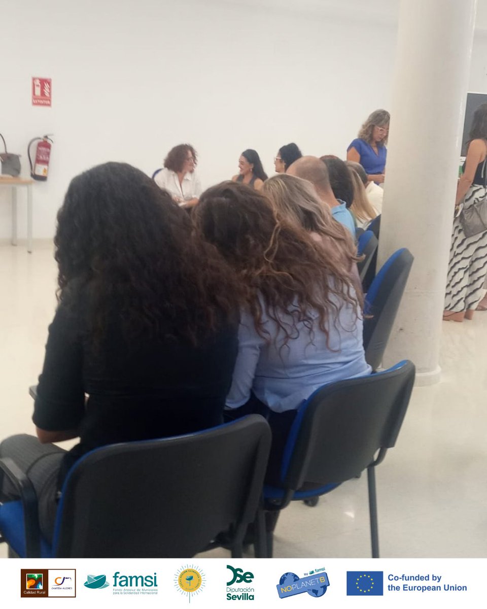 Campialcores's tweet photo. ⚡ ¡Desde #ConoCEL conectamos personas, ideas y energía! El 2 de octubre participamos en el Networking-Break celebrado en el Centro de Empresas de El Viso del Alcor. Un encuentro para hablar de energía, colaboración y nuevas oportunidades. #NOPLANETB https://t.co/l8KKRegz5M