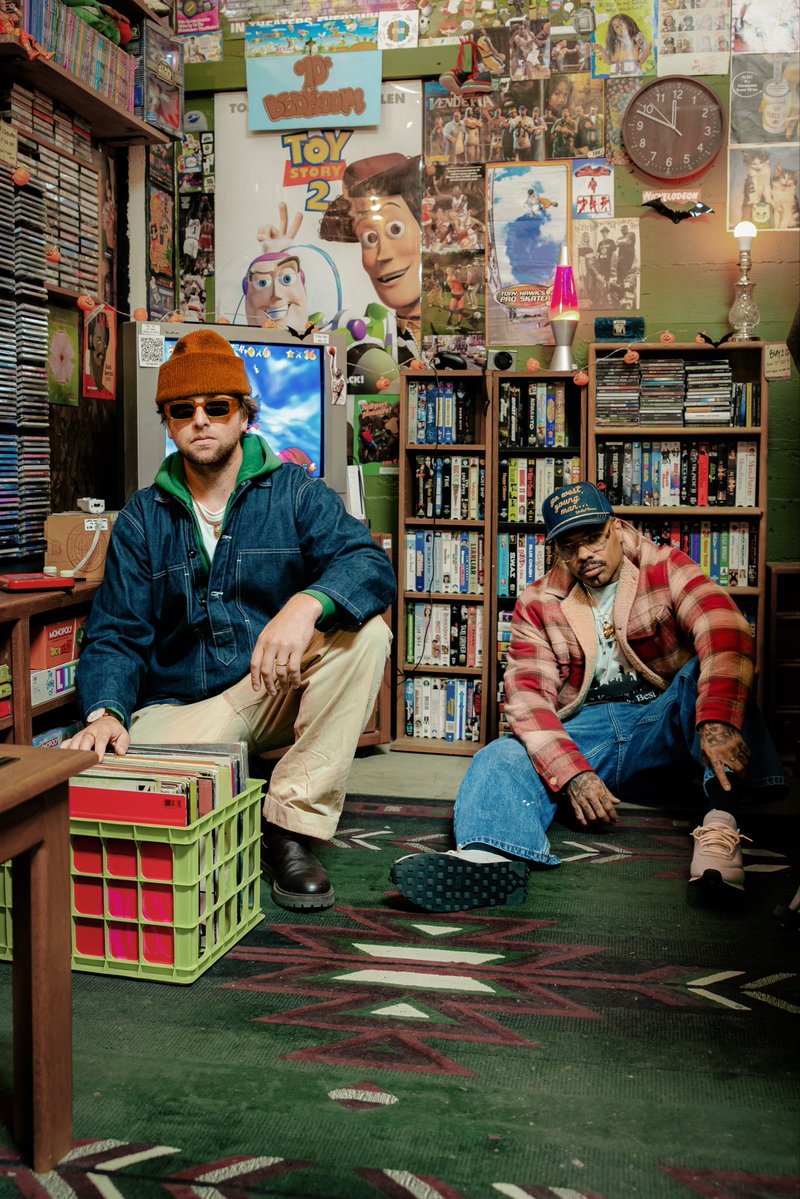 TELEVANGEL_'s tweet photo. Stuntman out now 

@NachoPicasso &amp; myself

https://t.co/HnPg5764h0 https://t.co/JqHpwvhNyI