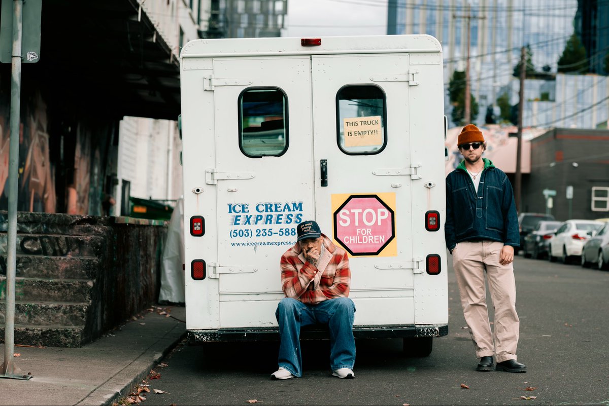 TELEVANGEL_'s tweet photo. Stuntman out now 

@NachoPicasso &amp; myself

https://t.co/HnPg5764h0 https://t.co/JqHpwvhNyI
