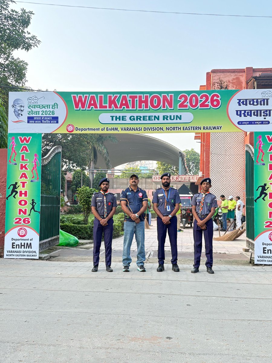 bsgnhq's tweet photo. 1 से 15 अक्टूबर 2026 तक वाराणसी मंडल के EnHM विभाग द्वारा स्वच्छता पखवाड़ा–2026 का आयोजन किया गया। इस अभियान के अंतर्गत पूर्वोत्तर रेलवे भारत स्काउट्स एवं गाइड्स, जिला संघ वाराणसी के स्काउट्स एवं गाइड्स ने विभिन्न गतिविधियों में सक्रिय सहभागिता की।
#BSGindia #BSGnortheastrailway https://t.co/sqx28wEO8c