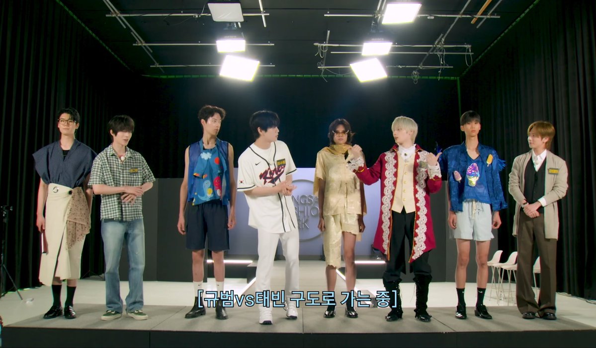 L0VELYBEOMIE's tweet photo. as a fashion student moa, i enjoyed this episode sm and i’m actually so proud of the members and so impressed by how creative they are with their designs 😭 https://t.co/BHKmm74052