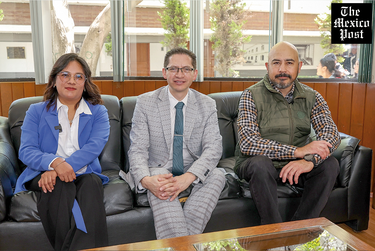 MexicoPost's tweet photo. @UAEM_MX estudiará #EstilosDeVida y #salud de #estudiantes de #Medicina

Evaluará #alimentación, #ActividadFísica, #ComposiciónCorporal, #estrés y #ansiedad para diseñar estrategias de #prevención y #promoción de la salud.
Tags: @PatyzarzaUaemex @Editor_UAEMex @sintesisuaemex
https://t.co/0OL79LioVk