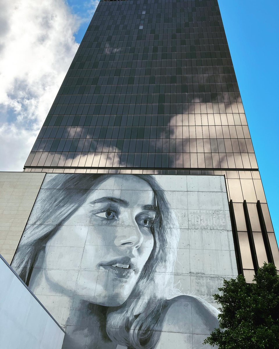 Harumy_10's tweet photo. Rone’s stunning mural transforms the Westin Hotel at Hibernian Place, Perth. https://t.co/5NP4p6aLQk