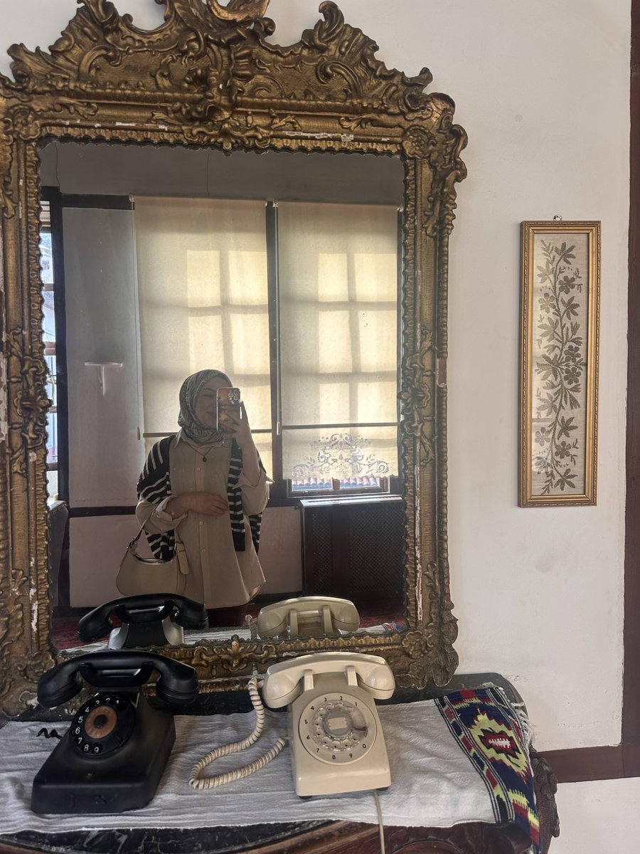 Mervebrt's tweet photo. 🤎 https://t.co/tzYV0iClKL