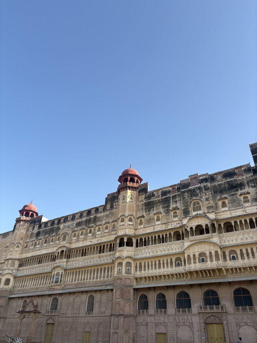 samferchels's tweet photo. Second place junagarh fort #wowzers again https://t.co/WgcuQB5v3g