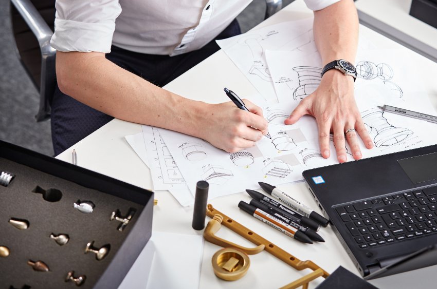 XtraBuild's tweet photo. The journey of brass: Croft celebrates the craftsmanship of British-made hardware...
https://t.co/GwpW9ba69Q
#Croft #ArchitecturalHardware #Architects #Brass #Furnishing #InteriorDesign #Homeowners #Craftsmanship #DoorHandles #CabinetPulls #Fittings #Durability #Quality #Style https://t.co/RQBHfBgAyp
