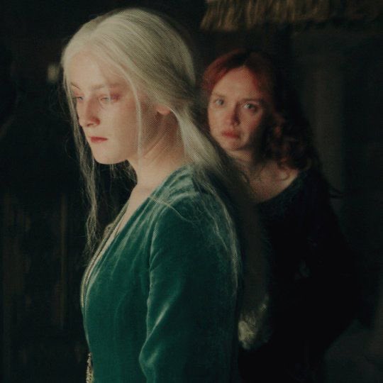 dreamfyrefairy's tweet photo. “Better here with me, I thought, than a man you did not know in a place far away.” https://t.co/PBPJc46jSr