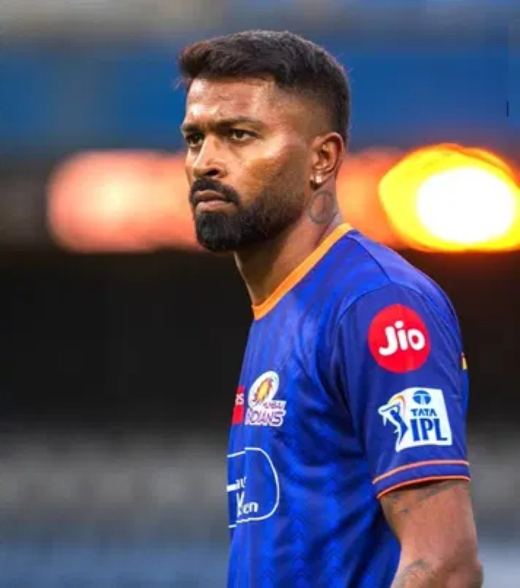 Rokte_Amarr_KKR's tweet photo. 🚨 HARDIK PANDYA: RENEWED INTEREST

At least one IPL franchise has made fresh inquiries with Mumbai Indians regarding Hardik Pandya.

Something could develop over the next 3–4 weeks.

Could KKR be one of the teams exploring a move for the all-rounder?👀

 ~ Cricbuzz https://t.co/dkHriah5cL