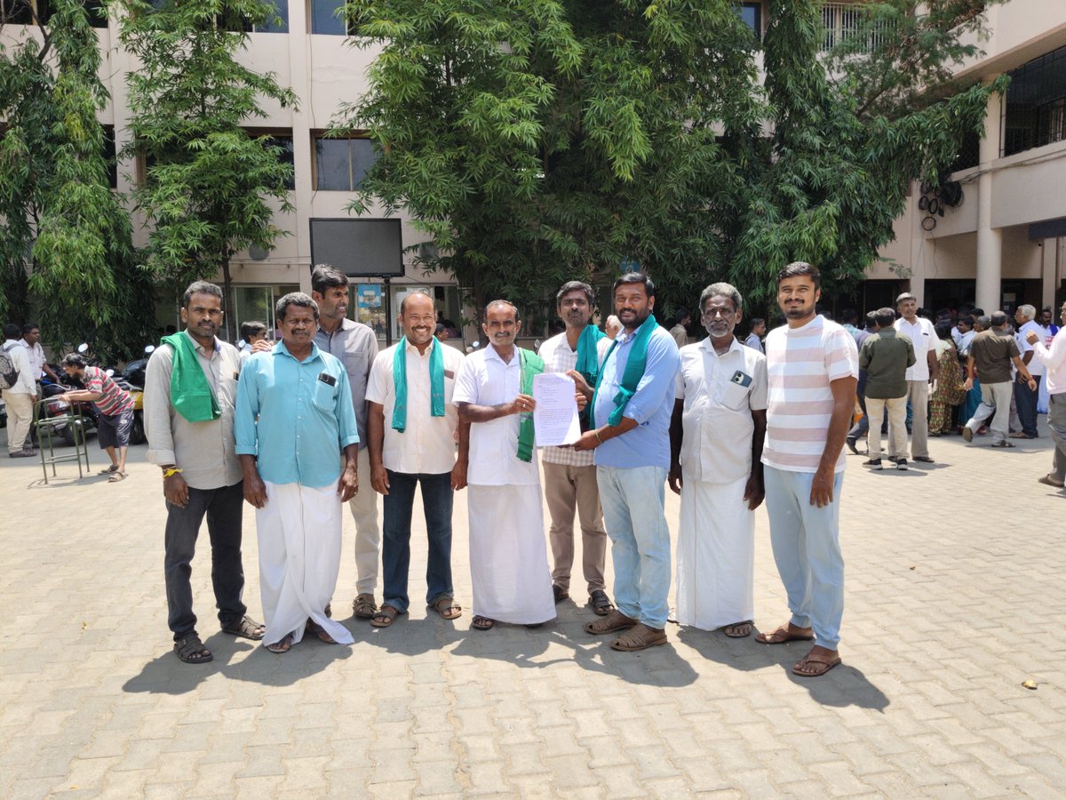 AKP7714's tweet photo. வேம்பத்தி ஏரிக்கு நீர்வரத்து பாதையை சீரமைக்க கோரி மனு வழங்கப்பட்டது05.10.2026 அன்று ஈரோடு மாவட்ட ஆட்சியர் அலுவலகத்தில் நடைபெற்ற மக்கள் குறைதீர்க்கும் நாள் கூட்டத்தில், வேம்பத்தி ஏரிக்கு நீர்வரத்து அதிகரிக்கும் வகையில் நீர்வழிப் பாதைகளை சீரமைக்கக் கோரி மனு வழங்கப்பட்டது.#Farmer https://t.co/OnKNNRA40c