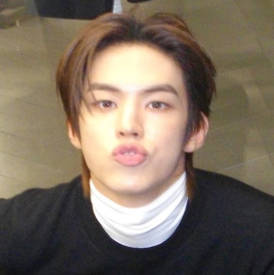 dothehoon's tweet photo. BLENYEK https://t.co/bwtuFXXQ2x