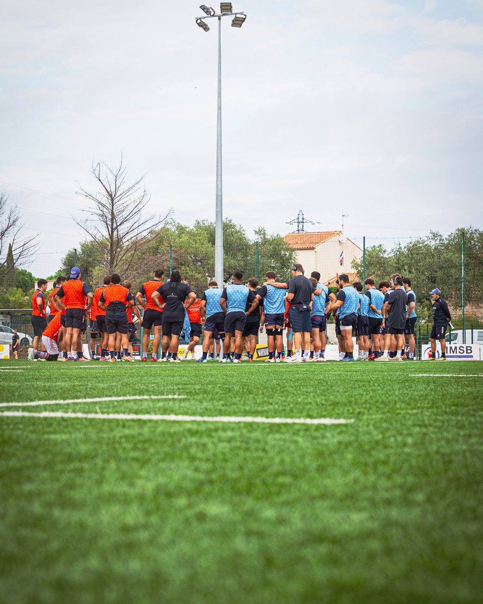 ASBHOfficiel's tweet photo. 🔴🔵⚙⚒ #AquiEsBesiers https://t.co/MLaakdry3q