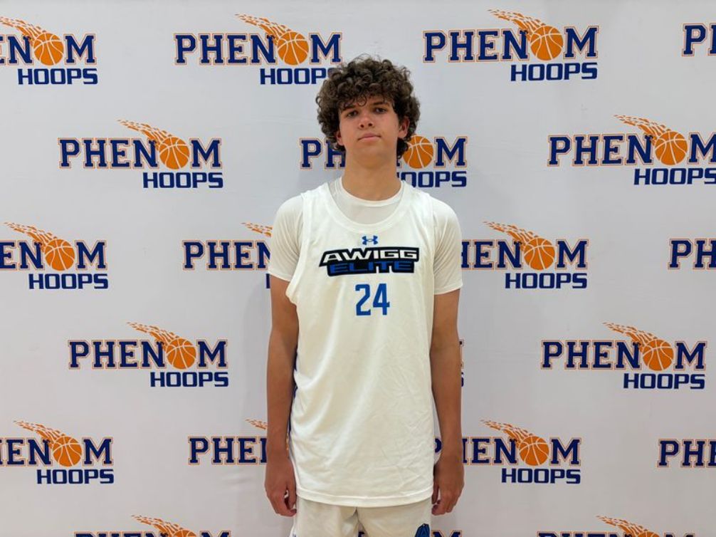 Coach_Rick57's tweet photo. 2027 Zeke Battier Commits to Harvard
#PhenomHoops 

Read: https://t.co/LZnL2BL7W6 https://t.co/Kre2Ce59GE