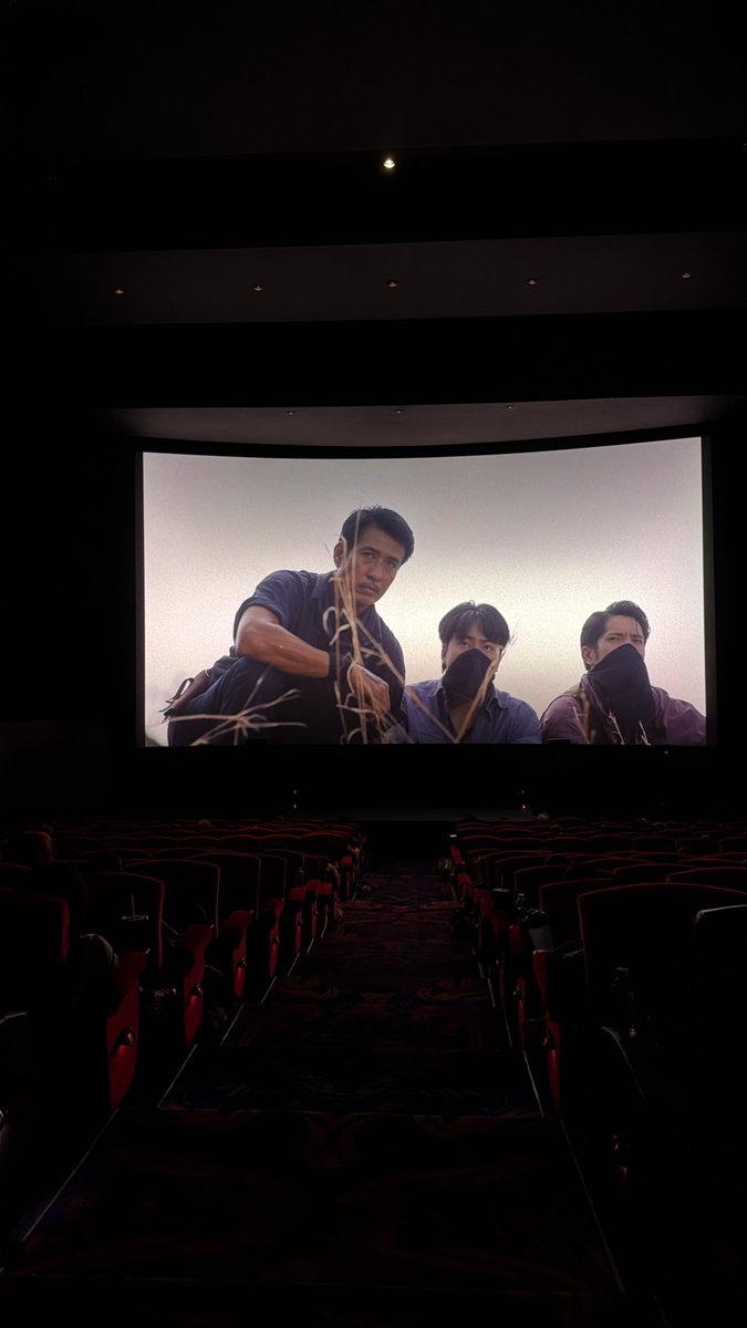 euroyotsawat's tweet photo. ยินดีต้อนรับเข้าสู่ช่อง 7HD 
#แหวนรักข้ามเวลาFirstEP https://t.co/rc12opVXrQ