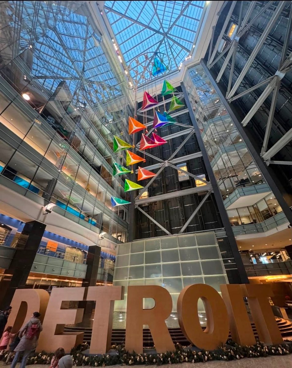 SIMDetroit tweet picture