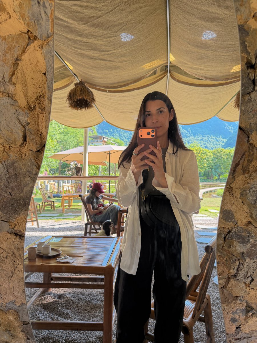 vickiecesea's tweet photo. Yangshuo, China, May 2026. The Li River, fried shrimp pancakes, and Impression Sanjie Liu made this unforgettable. A river show framed by mountains is a must-see. Wear long sleeves and trousers—mosquitoes are everywhere. https://t.co/LYHngr9zlq