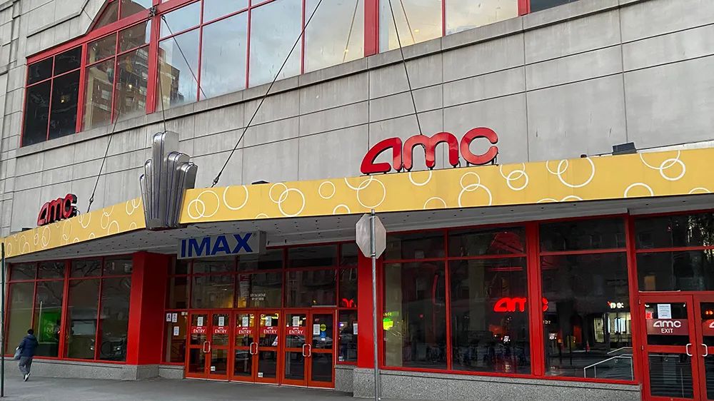 bradhoylman's tweet photo. I will not approve any prospective rezoning of the Kips Bay AMC 15 site without the inclusion of a cinema.

Kips Bay deserves a say in its future and that future must include a movie theater and grocery store. https://t.co/RpMCP3vhPi