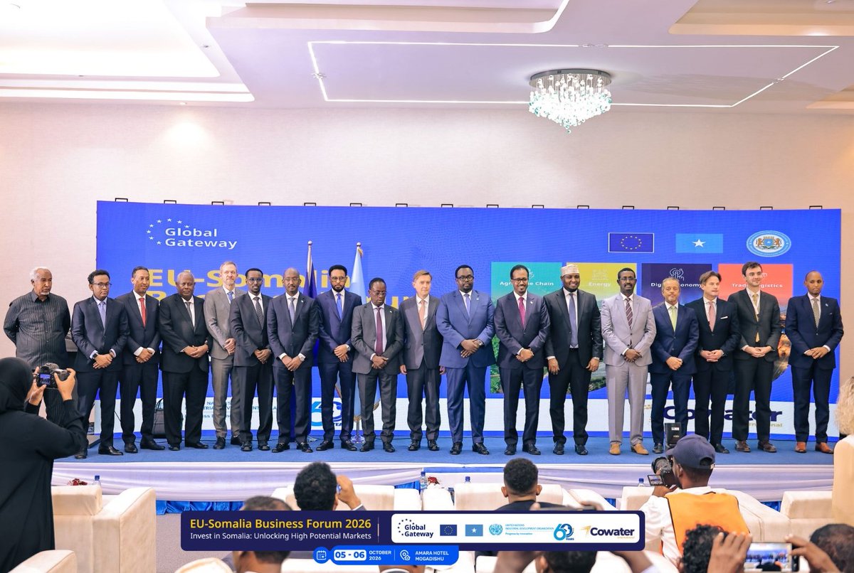 UNIDOSomalia's tweet photo. #EUSomalia #BusinessForum officially opened in #Mog🇸🇴
Supported by @UNIDO under the EU-funded initiative, the program features high-level speeches, panel discussions, B2B matchmaking &amp; sector-focused exhibitions across agri-value chains, energy, digital economy &amp; trade logistics. https://t.co/d2q8OvAO5U