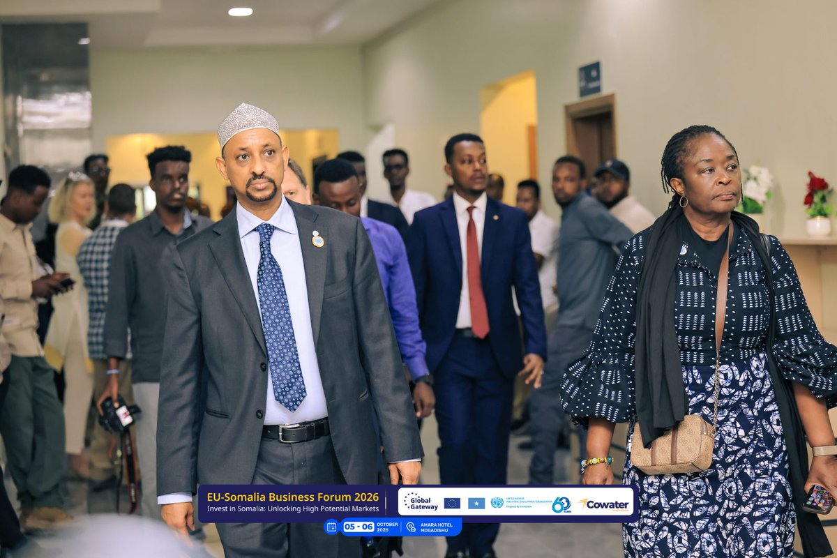 UNIDOSomalia's tweet photo. #EUSomalia #BusinessForum officially opened in #Mog🇸🇴
Supported by @UNIDO under the EU-funded initiative, the program features high-level speeches, panel discussions, B2B matchmaking &amp; sector-focused exhibitions across agri-value chains, energy, digital economy &amp; trade logistics. https://t.co/d2q8OvAO5U