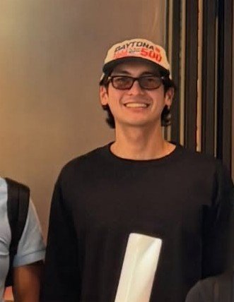 clrceby's tweet photo. ay hello pows asdris 🖤🧛🏻‍♀️🦇

#ashdres #ashtineolviga #andresmuhlach https://t.co/PamCKt4Sbe