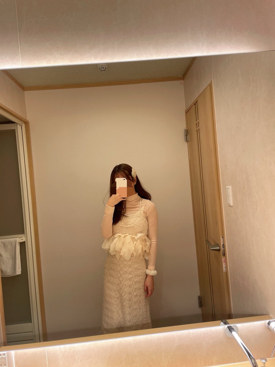 mosmospi's tweet photo. ずはちゃん、休みの日の服(過去作) https://t.co/8KKfobQ8TB