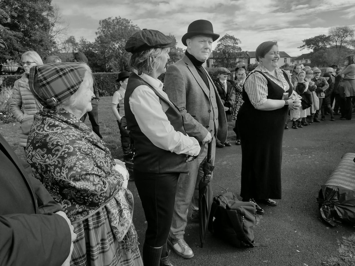 GreenSefton_'s tweet photo. Friday saw the 100 years celebration for the boulder being in Coronation Park Crosby. Many thanks to all attended as the Mayor and Mark Blundell unveiled the new sign. @seftoncouncil https://t.co/VRXE8BzdXW
