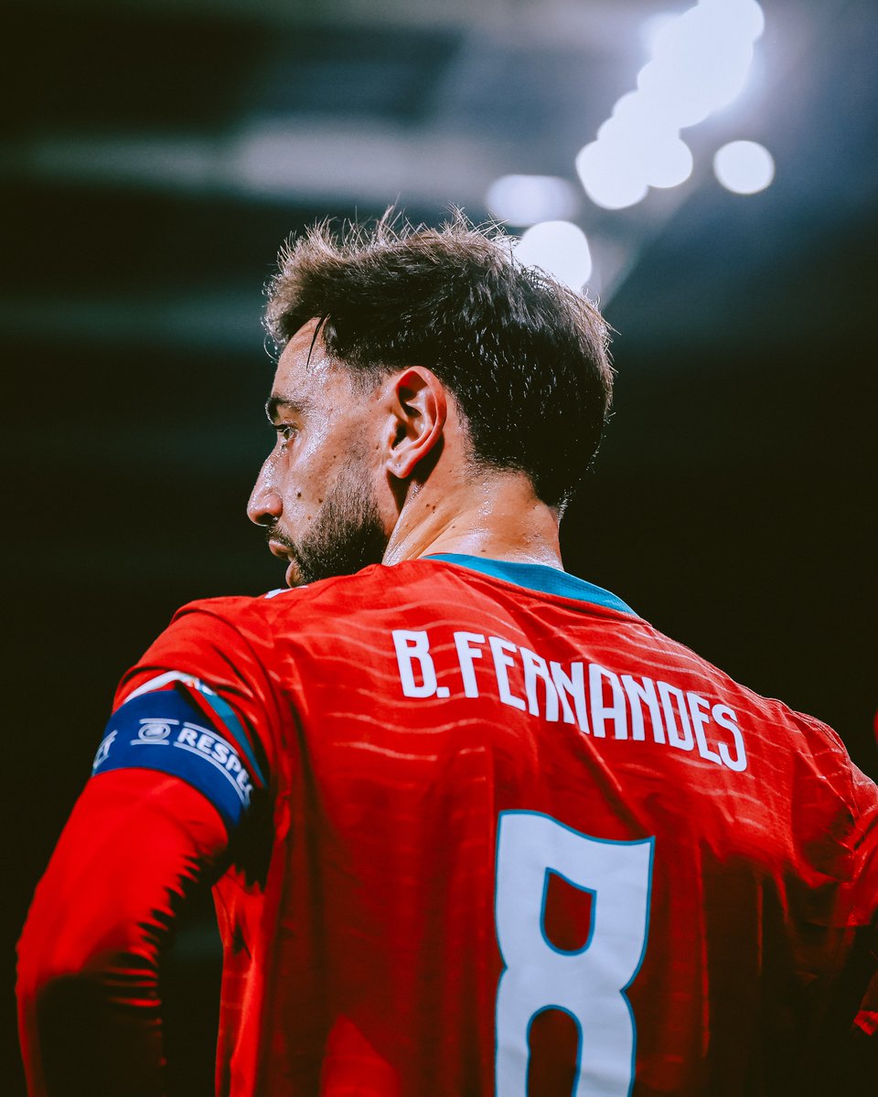 ManUtd's tweet photo. Captain for club &amp; country 💪©️ https://t.co/03EI9U5tdA
