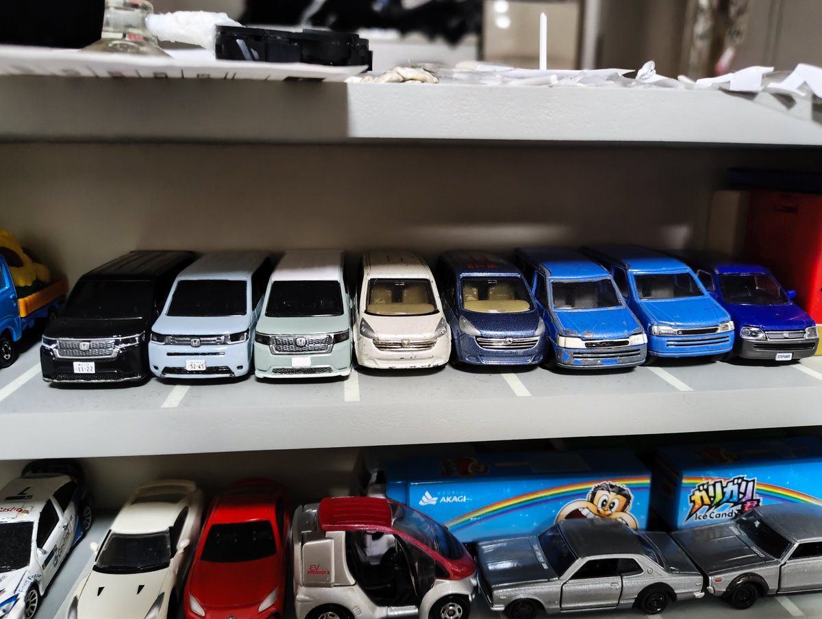 Shotti_GT1's tweet photo. 今持ってるステップワゴンのトミカ
あと現行の初回もある
このうち3台は軽トラック信者の元へ行く https://t.co/fEuObROTKa