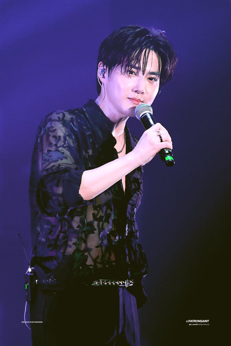 st_suho522's tweet photo. 261004 #수호 #김준면 #SUHO #junmyeon #준면 #엑소 #EXO 
K-POP PRIME TAIPEI

믿음소망사랑 중 최고는 역시 망사 https://t.co/LvjaI0JEtF