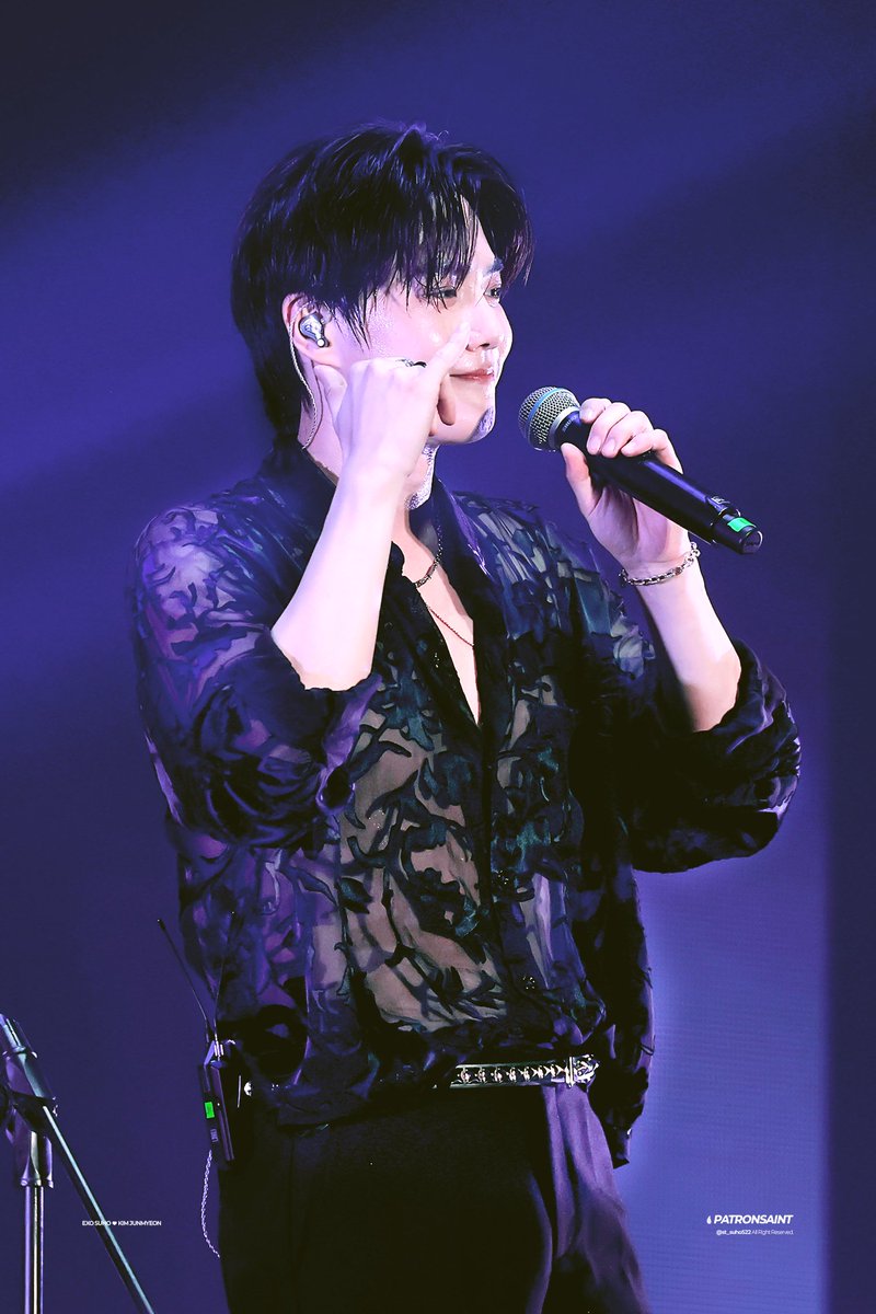 st_suho522's tweet photo. 261004 #수호 #김준면 #SUHO #junmyeon #준면 #엑소 #EXO 
K-POP PRIME TAIPEI

믿음소망사랑 중 최고는 역시 망사 https://t.co/LvjaI0JEtF