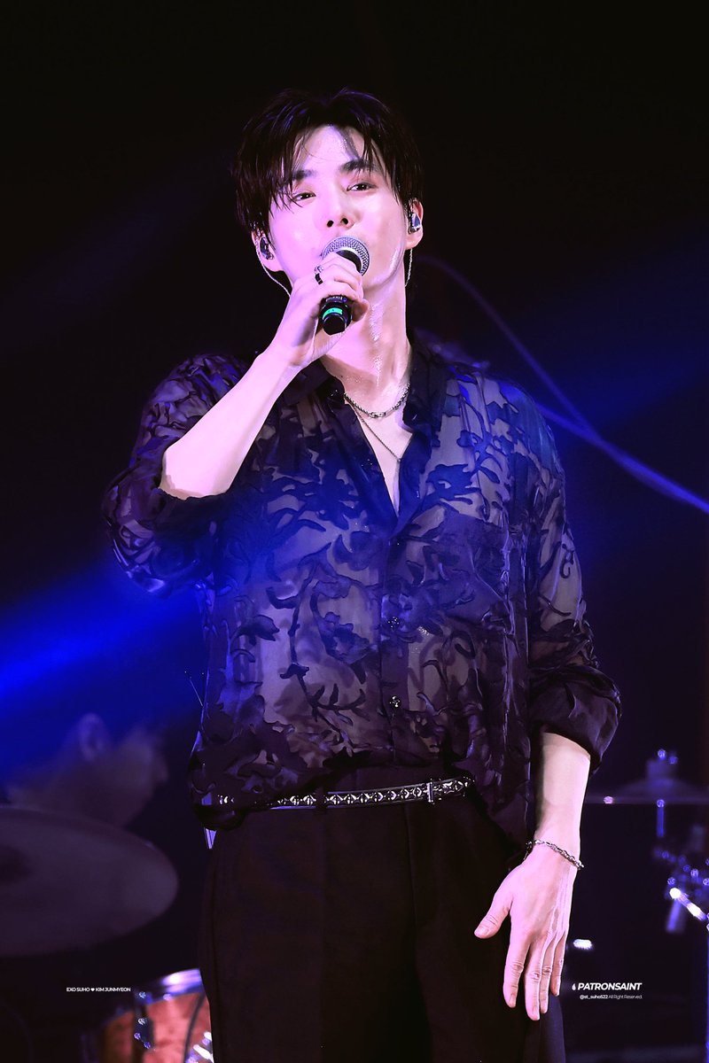 st_suho522's tweet photo. 261004 #수호 #김준면 #SUHO #junmyeon #준면 #엑소 #EXO 
K-POP PRIME TAIPEI

믿음소망사랑 중 최고는 역시 망사 https://t.co/LvjaI0JEtF