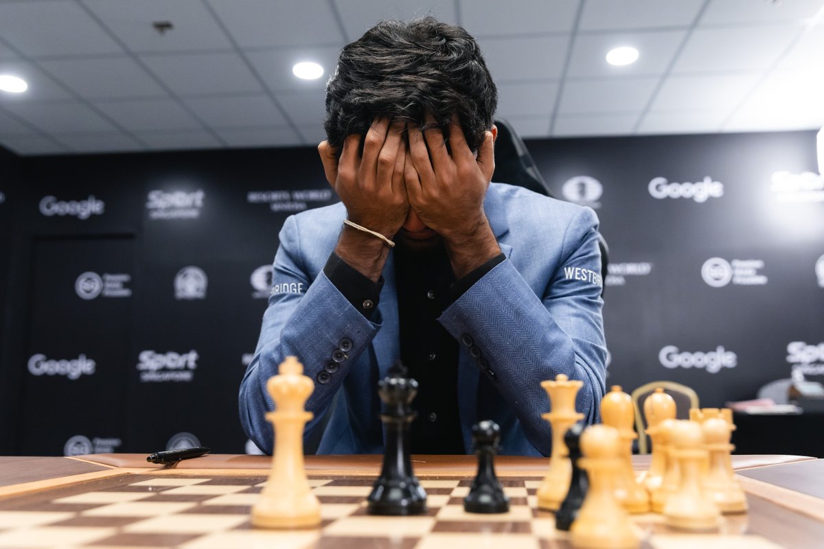 FIDE_chess tweet picture