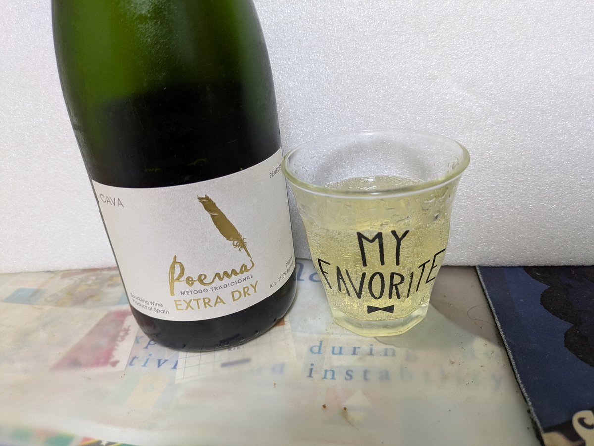 meteor_325's tweet photo. #コンベ嬢一緒に飲も!!
乾杯 https://t.co/A0rCnS1PEh