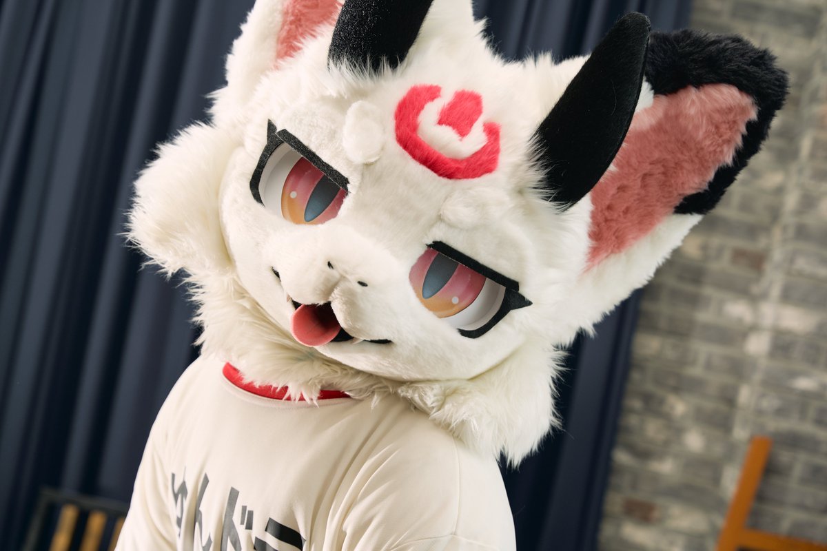 YN971106's tweet photo. ❓❓❓❓❓

💙@NyongShin 
📸@kemochuki https://t.co/f06O3ov0Ml