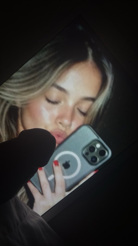 sihab1111's tweet photo. @Any_1_7 #cumtribute #cocktribute #jerktribute #wanktribute #dmme #horny #slut #teen #milf #fappers https://t.co/q5MLLbPxBo