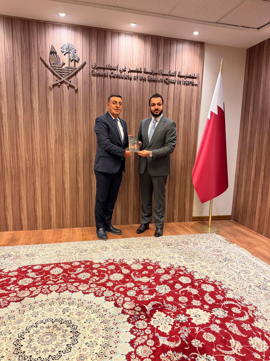 AvSerkanBayram's tweet photo. Katar Türkiye Başkonsolosu Sayın Dr. Naif Jassim Alabduljabbar ile bir araya gelerek iki ülke arasındaki dostluk ve iş birliği imkanlarını değerlendirdik.

Önümüzdeki dönemde Katar’da ortak bir program gerçekleştirmek üzere de istişarelerde bulunduk.

Engelli bireylerin toplumsal hayata tam ve eşit katılımı, engelsiz bir dünya ve ülkelerimiz arasındaki gönül bağlarının güçlendirilmesi için iş birliklerimizi artırarak sürdüreceğiz.

Nazik ev sahipliği ve değerli görüşleri için Sayın Başkonsolosumuza teşekkür ediyorum.

Daha engelsiz, daha güçlü ve daha güzel bir dünya için birlikte çalışmaya devam edeceğiz.