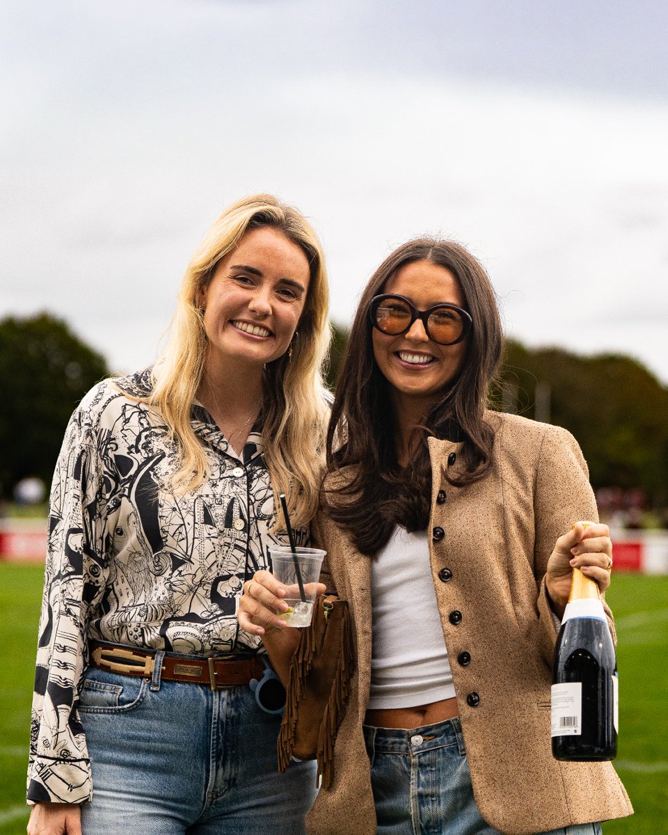 RichmondFC1861's tweet photo. 𝗟𝗮𝗱𝗶𝗲𝘀 𝗗𝗮𝘆 𝗿𝗲𝗰𝗮𝗽 🥂

Great to see so many of you at the RAG for an afternoon of rugby, Nyetimber and Ladies Day celebrations. 

#RugbysOriginal💛❤️🖤 https://t.co/qhaggdSmz9