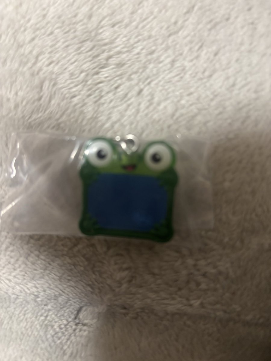 kep_yon's tweet photo. ガチャガチャ 交換 
めじるしアクセサリー 交換
求 3枚目 買取
譲 1.2枚目
福岡市内手渡しor郵送
アンパンマン優先度低いです。
希望者多数のものは条件の良い方優先させていただきます。
お返事にお時間いただくことがございます。
 #ガチャガチャ交換 
 #めじるしアクセサリー交換 https://t.co/avzuiaPvzN