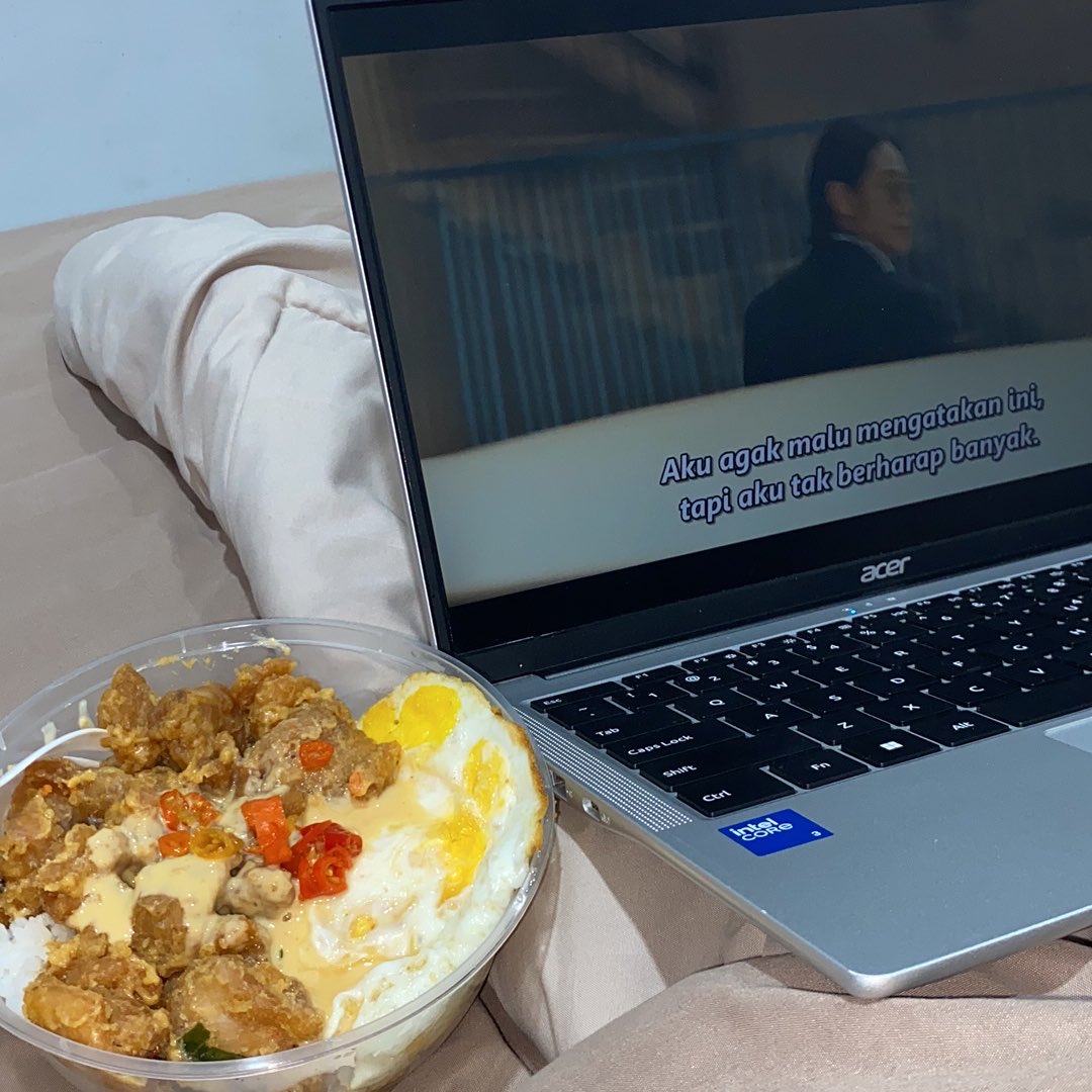 Labirinant's tweet photo. yang bikin secbowl masuk surga, yang beliin secbowl juga masuk surga dan hati akk 💗🧎🏻‍♀️ https://t.co/f5Ow9GpmLg