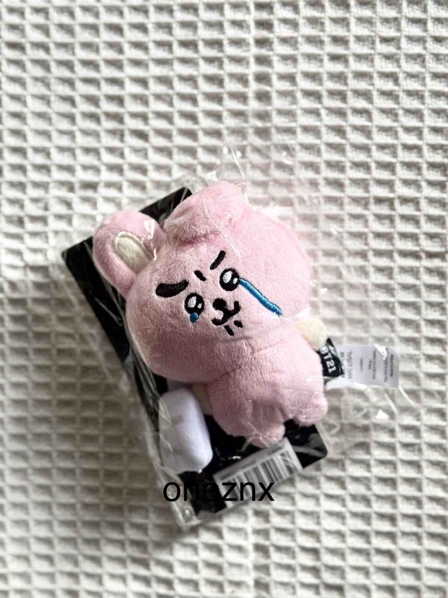 oneznx's tweet photo. 🐰 พจก.cooky ไม่เคยแกะ / ไม่เคยใช้ 
350 รส. ค่ะ 

#ตลาดนัดบังทัน #ตลาดนัดbt21 https://t.co/jmuMLY5Hry