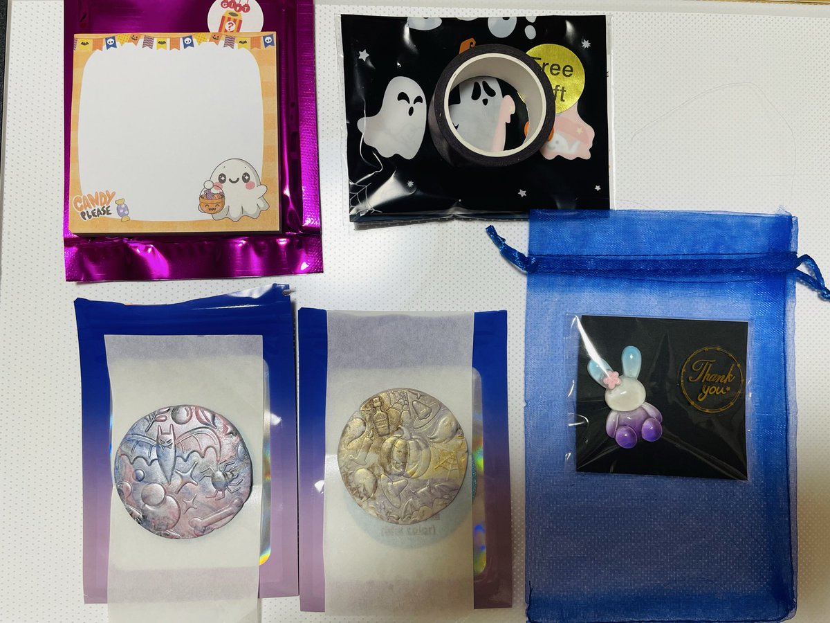 BLACKCA18847301's tweet photo. JA putty様のパテ届きました!
ハロウィン仕様で可愛い🎃
おまけもたくさん付けてくれました😊
お忙しい中発送ありがとうございました😊
#ダイヤモンドアート
#JAputty https://t.co/iVqfhGIZS2