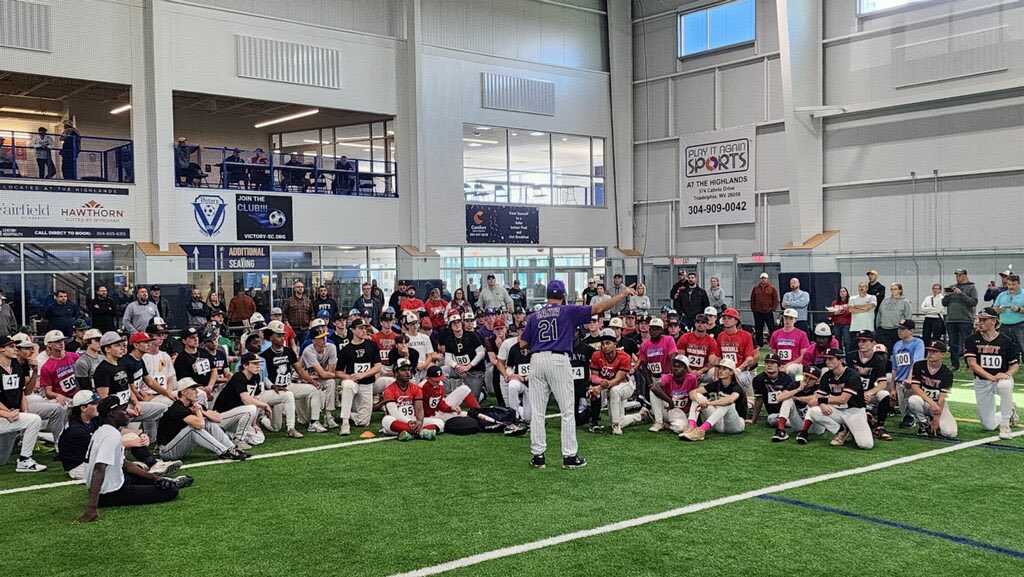 EdSanta1's tweet photo. Santa Fall Showcase Sat Oct 24 Battleground Baseball Pgh area

✅Metrics recorded 
✅College Coaches attending 
✅1000s committed over the years we stopped counting 
✅We deliver https://t.co/5XMZNlJvs2