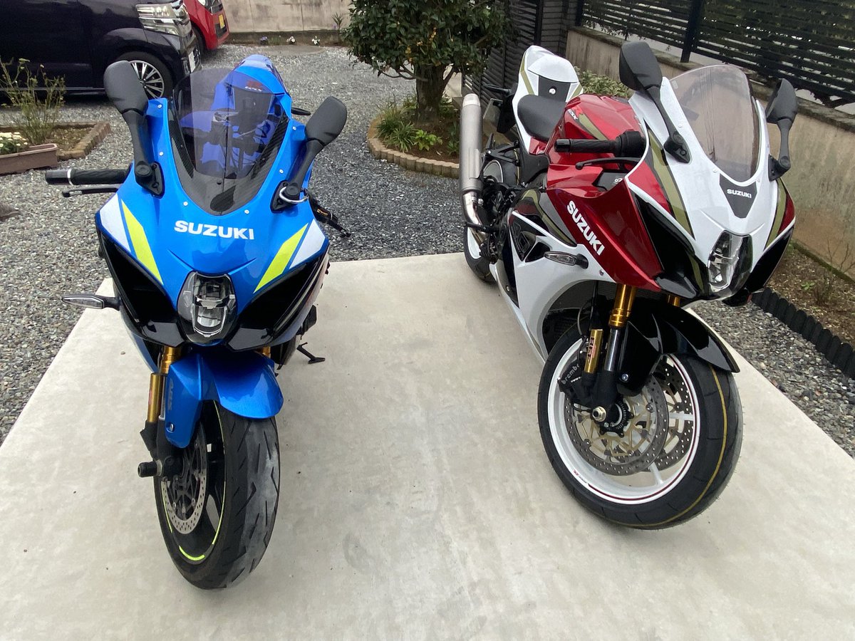 r1000ryuzu's tweet photo. 仲間になりました！
r1000r https://t.co/Qr3Rmi2LfC